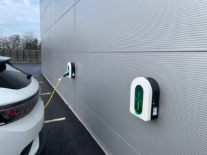 Bornes de recharge pour véhicules électriques